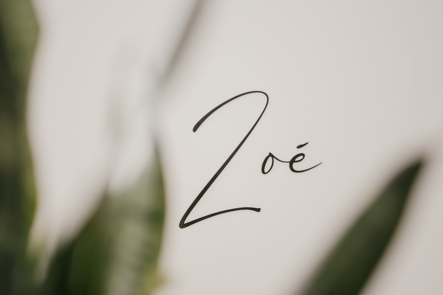 NOM EN BOIS PERSONNALISÉ - Lettres attachées (ÉPAIS - 1/4 po)